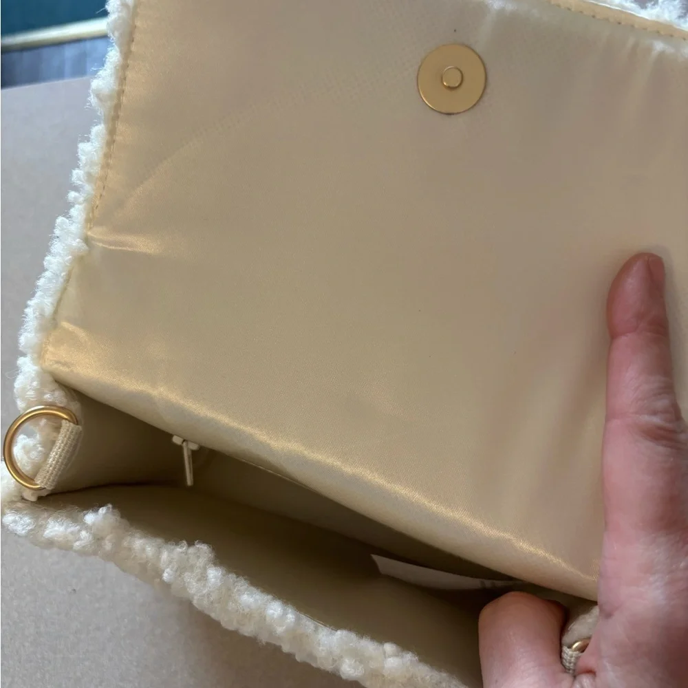 G by Giuliana Cream Faux Fur Wristlet Clutch